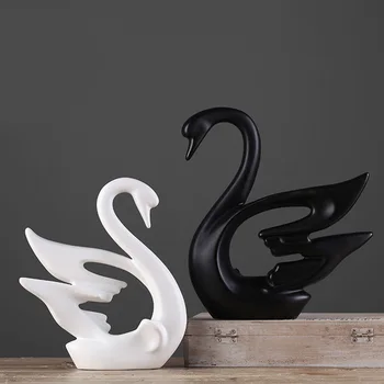 2 елемента Керамични фигурки с орнаменти във формата на Лебед в Черно-Бяло Устойчиво основата на Съвременната скулптура на Лебед за спалня Офис полк Декорация на дома
