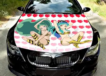 Винилови стикери върху предния капак на автомобила от аниме 
