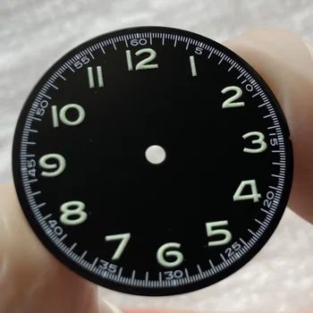 Модифицирани детайли часа 28,5 мм, черен стерилна циферблат, светещи маркери, подходящи за механизъм NH35 / 36