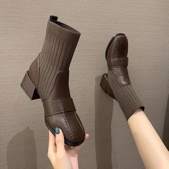 Нов прием на 2023 г., женски ботуши на не сужающемся надолу масивна ток, есенни къси чорапи в корейски стил, модни ботильоны Martin в британския стил Q435