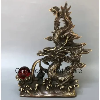 Порцеланова статуетка от месинг с изображение на дракон, изработени от мъниста.
